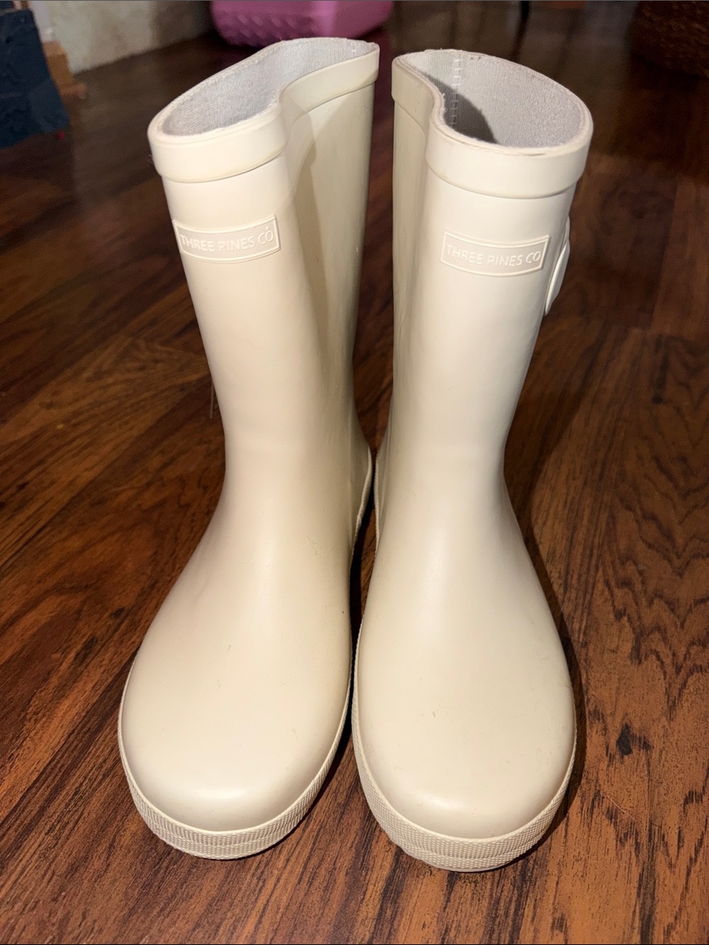 Pine Boots
